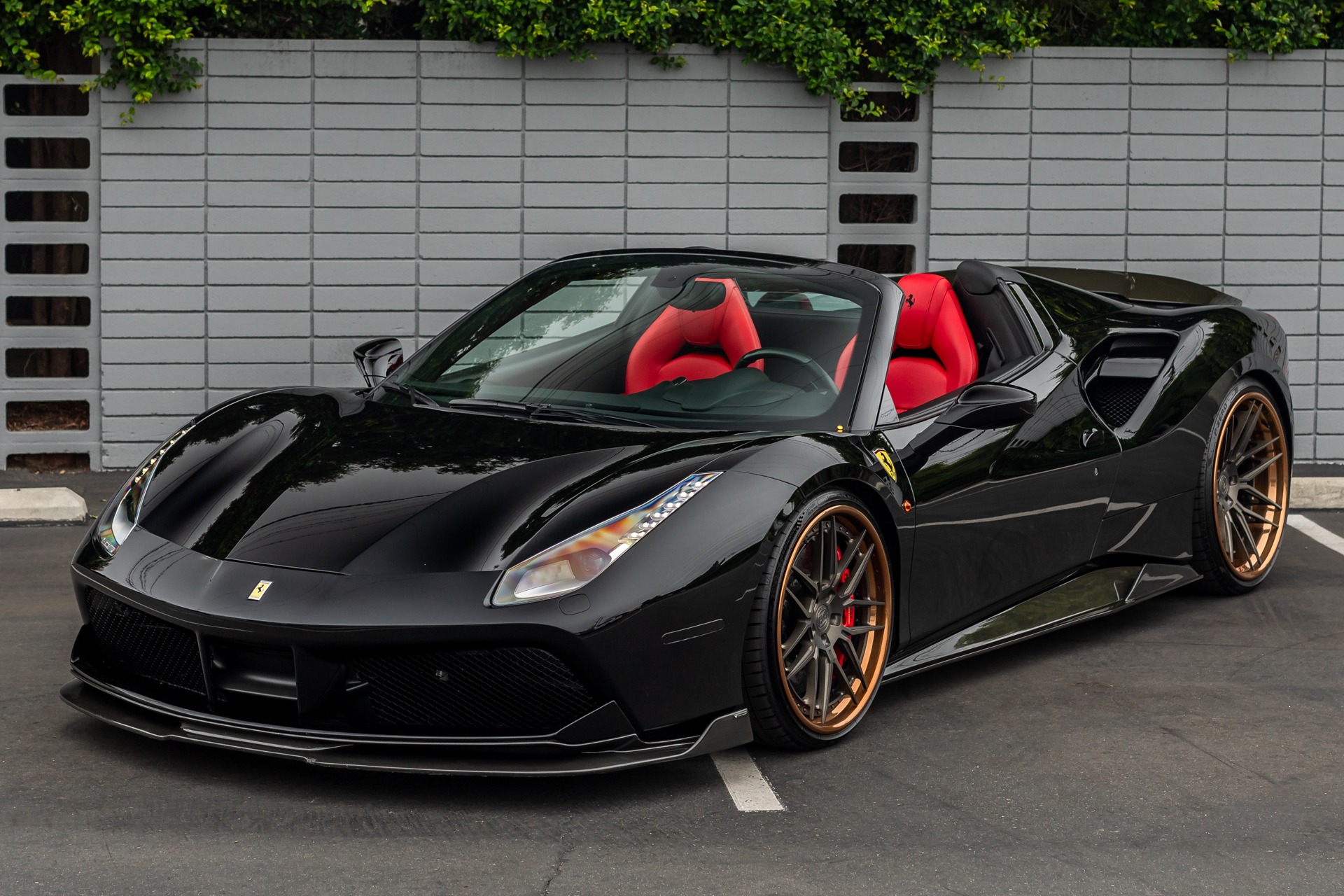 FERRARI 488 SPIDER