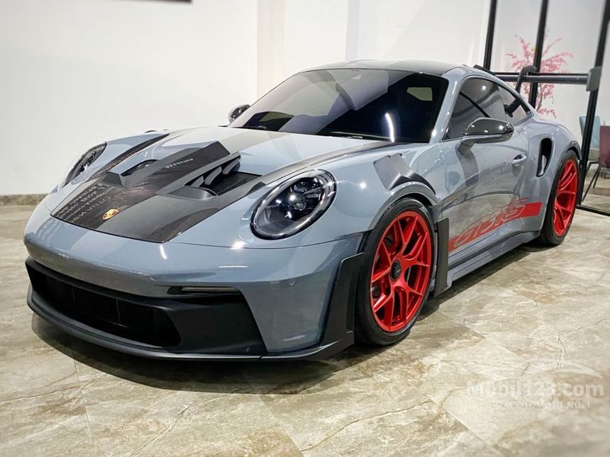 PORSCHE 911 GT3RS